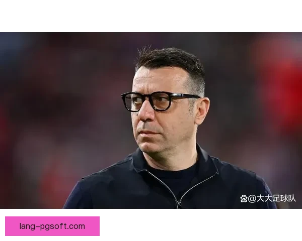 莱切主帅达韦尔萨因头球顶人事件被解职 球迷与管理层反应不一