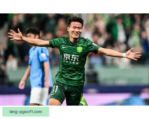 林良铭精彩破门引领中国队在日本队门前闪耀胜利光芒 林良铭精彩破门引领中国队在日本队门前闪耀胜利光芒